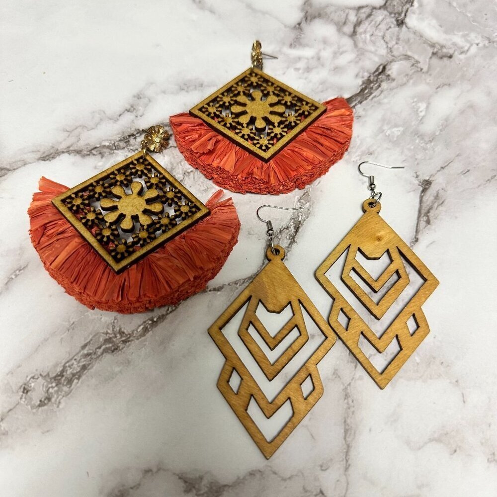 3/$30 Lot of 2 Wood Dangle Earrings Raffia Tassel Geometric Cutout  Boho